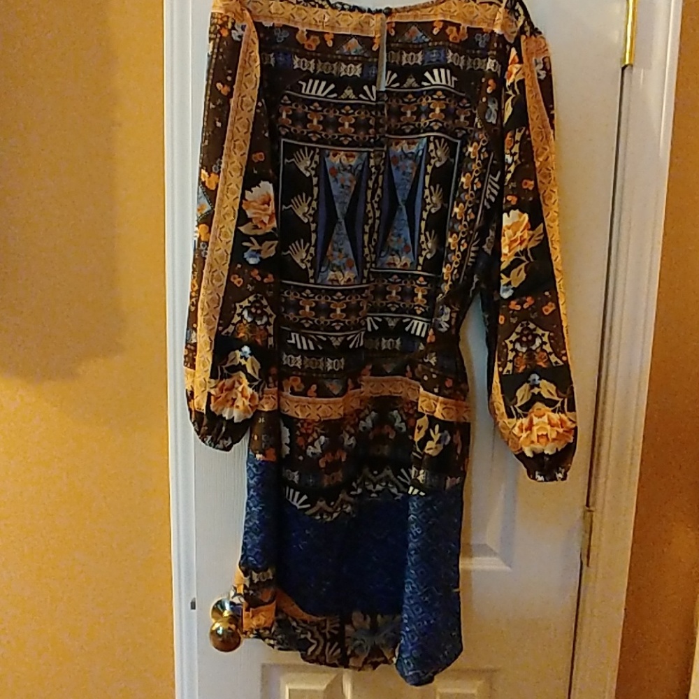 👗 - Picture 3 of 3